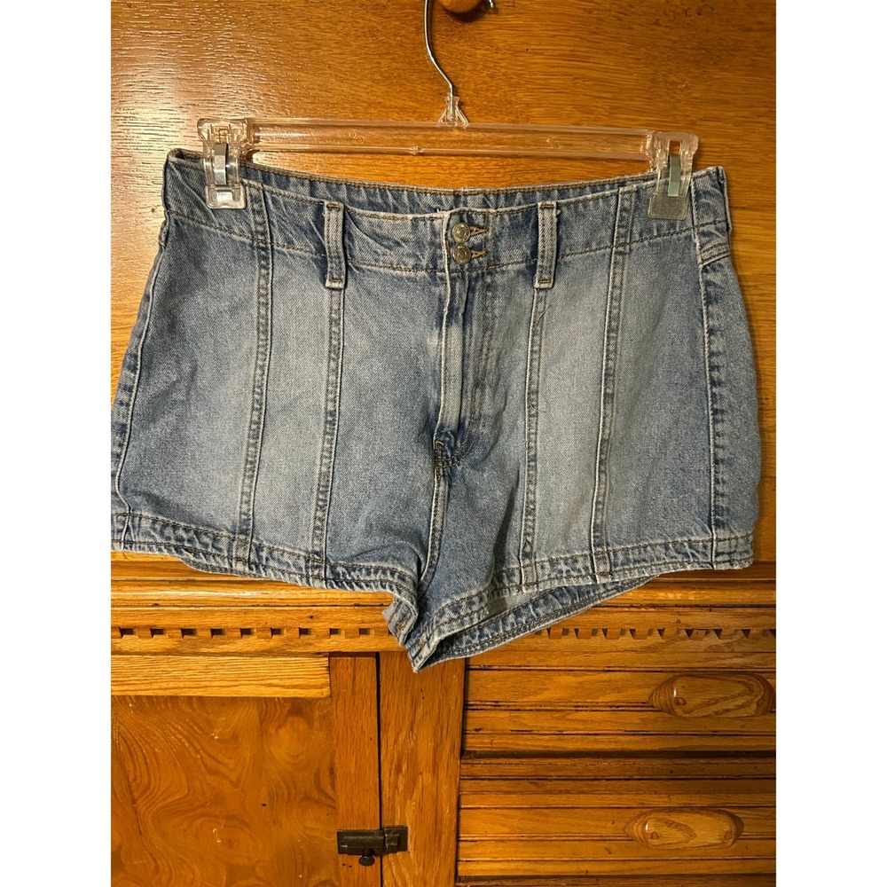 Forever 21 Premium Y2K Grunge Light Wash Paneled Denim Shorts High Waist McBling